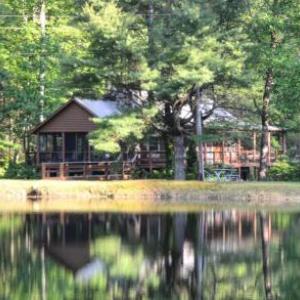 Rippling Waters Lodge Cabin