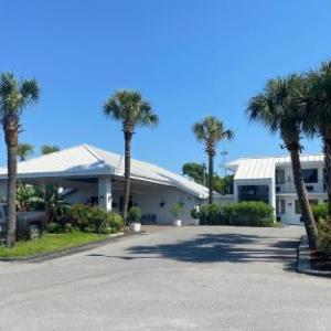 Village Inn Destin