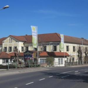 Hotels near TipsArena Linz - Gasthof Stöckler