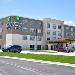 Hotels near Q Bar Glendale Heights - Holiday Inn Express & Suites BENSENVILLE - O'HARE