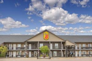 Super 8 by Wyndham Fort McMurray, Fort McMurray
