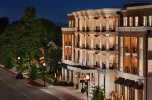 The Harpeth Downtown Franklin, Curio Collection by Hilton, Franklin