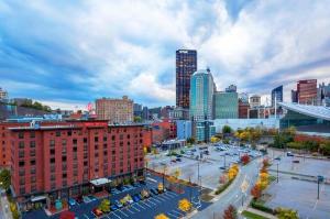 Hampton Inn & Suites Pittsburgh Downtown, Pittsburgh