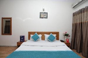 Capital O 14451 The residency, Noida