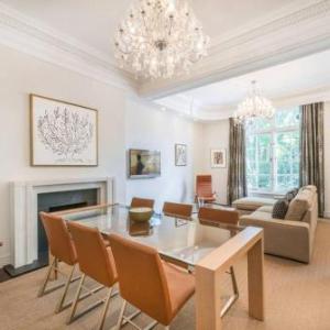 Luxury 2-Bed Apartment in st johns wood