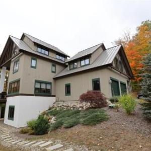 Experience a newly constructed private home across from Loon Mountain!