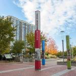 Quiet + Convenient 2BR & Balcony & Walk to Stadium