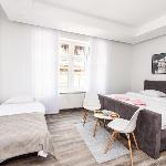 Modern and bright Studio! HEART of the City center Sarajevo 