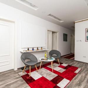 Sqm150 Apartment with 4 units! GREAT FOR GROUPS