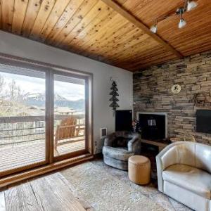 4 Mountain Peak Views