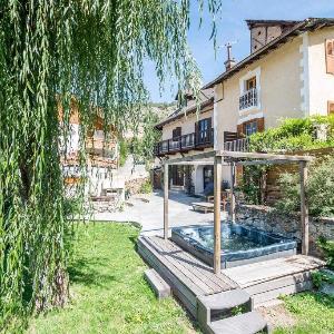 Spacious 5 bedroom Chalet Serre Chevalier