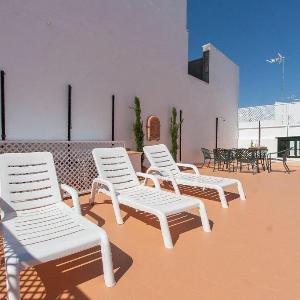 Casa de Tintes  Private Terrace Old town 12 pax