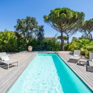 Villa des Salins by Hotel des Lices