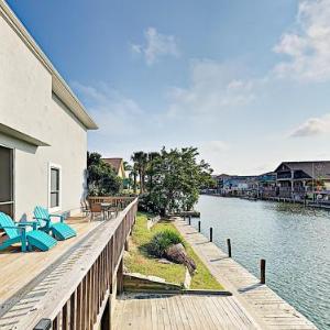 New Listing! Waterfront Home With Decks & Bay Views Home