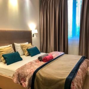 Lux Apartment in Kiev 2 rooms metro Vasilkovskaya