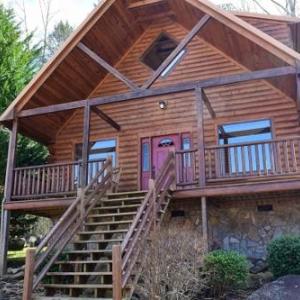 Two Bedroom Cabin With Private Hot Tub Cabin