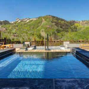 Ski-In/Ski-Out One Empire Pass - 2 Bed 3 Bath Apartment in Deer Valley Resort - Park City