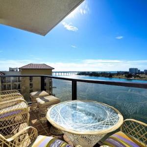 440 West Condos 1508S Walk to the Beach 555
