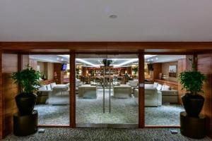 Sofitel London Heathrow, Hillingdon