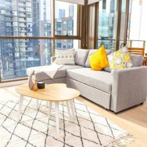 Brand new apartment water view best location SYD