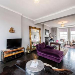 NEW! Bright stylish 3bed flat in West Hampstead