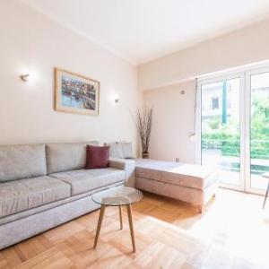 Victoria Familia Apartments