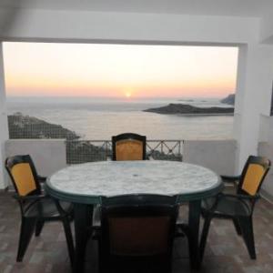 House with 2 bedrooms in Mirties Kalimnos with furnished terrace and WiFi