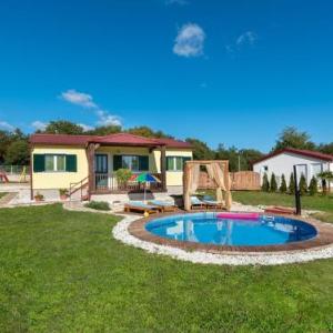 Holiday Home Resort Jelovci-4