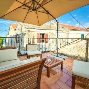 Holiday Home Mali dvori