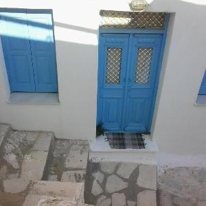 Cats of Ano Syros