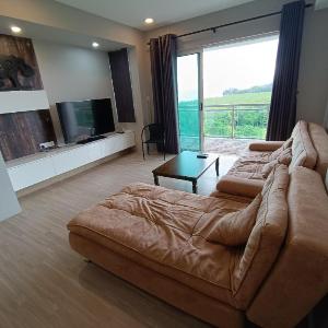 Santubong Suites @ACD