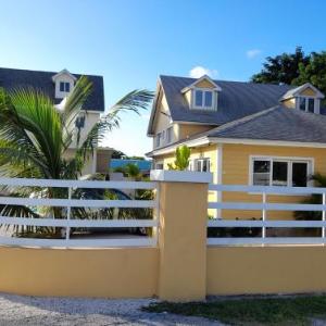 Mcgregor House - Villa by The Bay