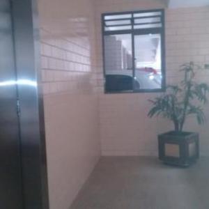 Apartamento Studio ao Lado da Praia com Wi-Fi e TV Smart