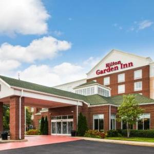 Hotels near Downing-Gross Cultural Arts Center - Hilton Garden Inn Hampton Coliseum Central