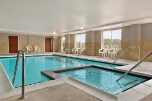 Country Inn & Suites by Radisson, Wytheville, VA, Wytheville