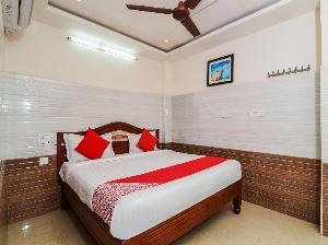 OYO Preferred 38595 Varsha Grand Residence, Vijayawada