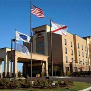 Hampton Inn By Hilton Calera