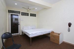 OYO 40622 Shahi Guest House, Jabalpur
