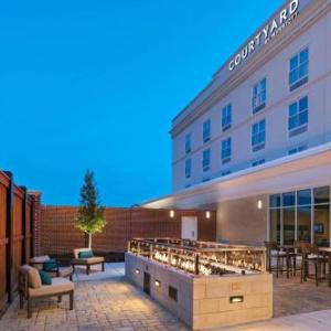 Courtyard by Marriott Jackson Madison