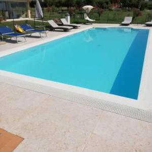 Bardolino Golden Hill