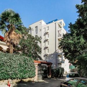 Apartments LORA Cetinjska