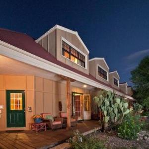 Hotels near Tubac Golf Resort and Spa - Tubac Country Inn