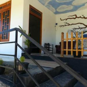 White Arcadia cottage