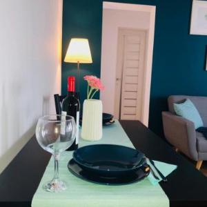 Modern & Elegant Apart