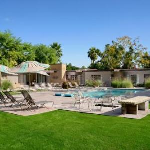 The Hideaway - 21 and Over - A Town & Desert Boutique Hotel
