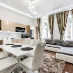 Centrum Opera Luxury apartment with free garage 