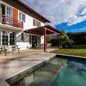 LAKEVIEW KEYWEEK Villa with Pool Garden and Terraces in Biarritz