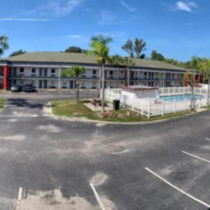OYO Hotel New Port Richey Gulf Beach US-19