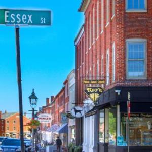 Essex Street Inn & Suites Ascend Hotel Collection