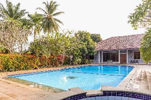 OYO 1395 Carita Asri Villas & Resort, Banten